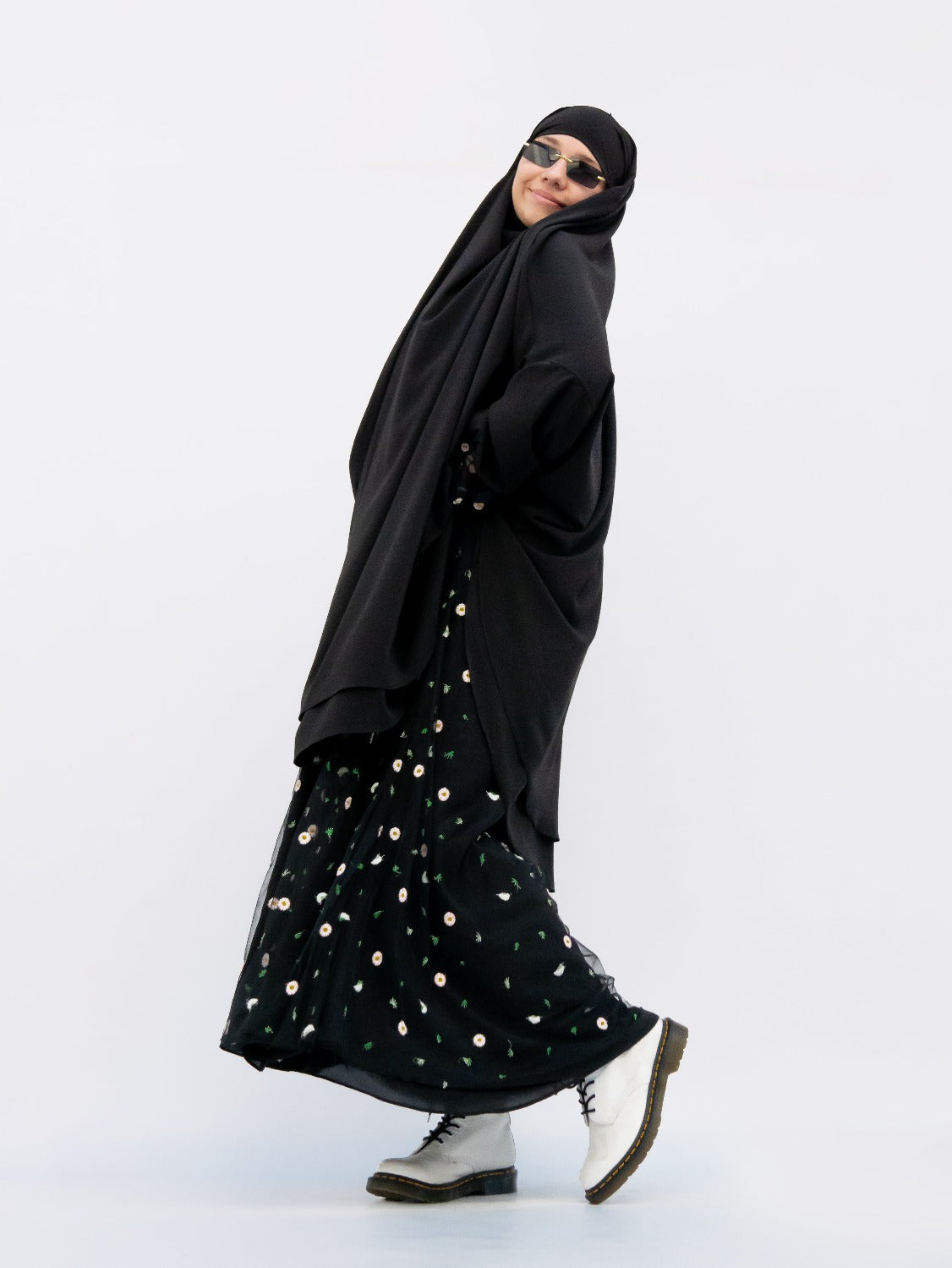 Empress Chiffon and Tulle Jilbab, Rebel Princess