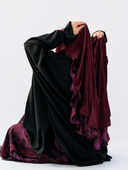 Lady Chiffon Khimar, Artsy