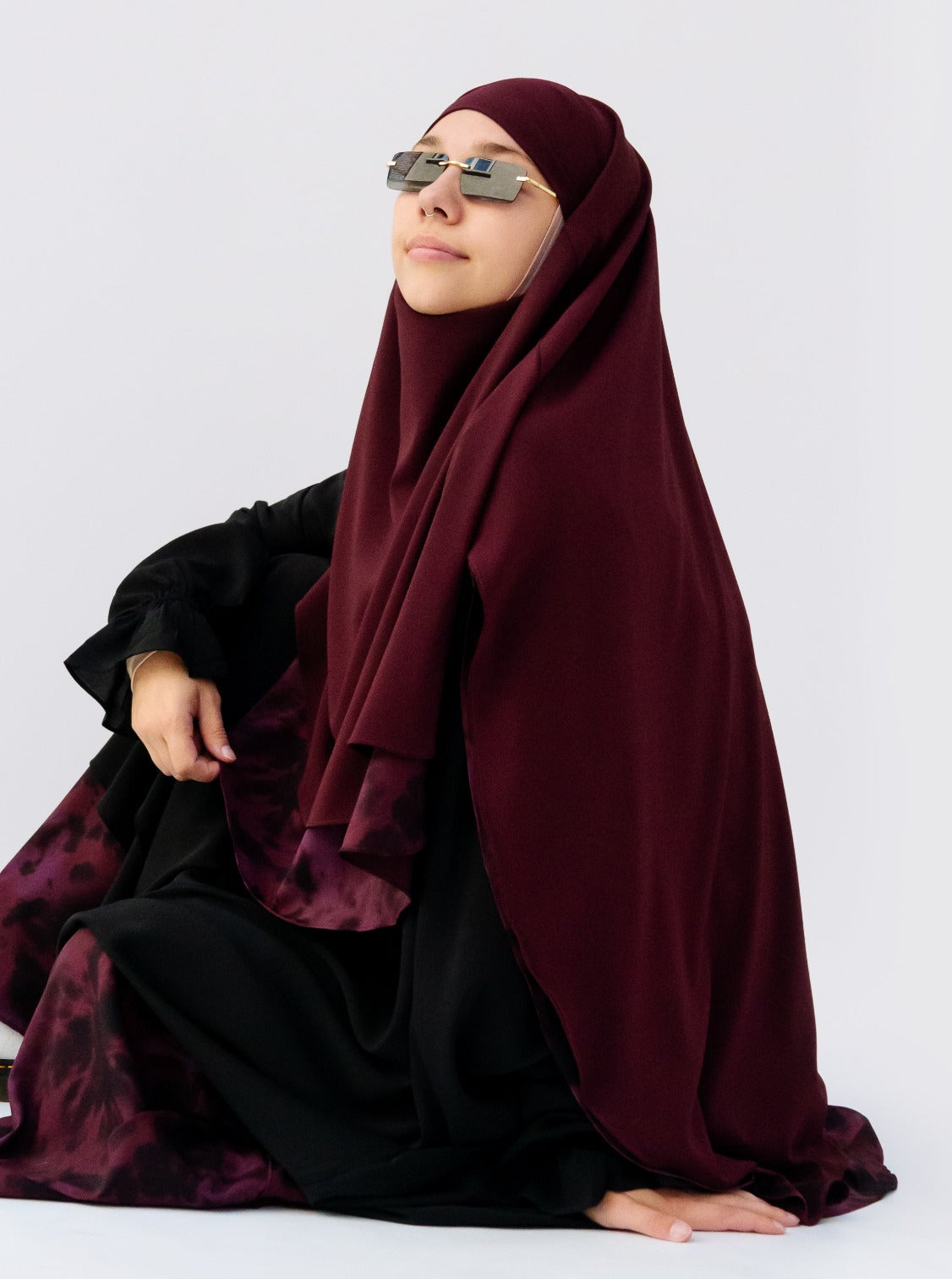 Lady Chiffon Khimar, Artsy