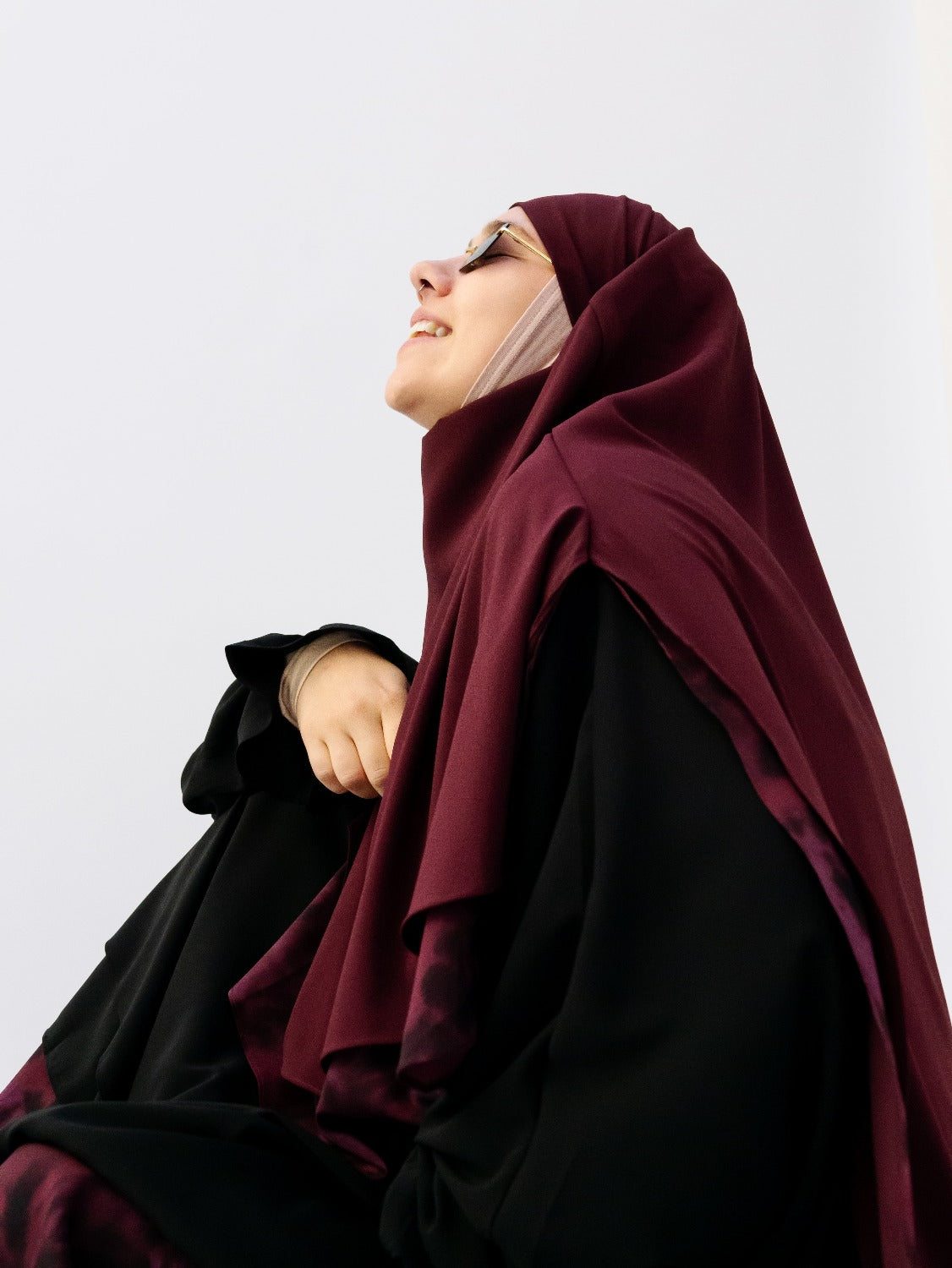 Lady Chiffon Khimar, Artsy