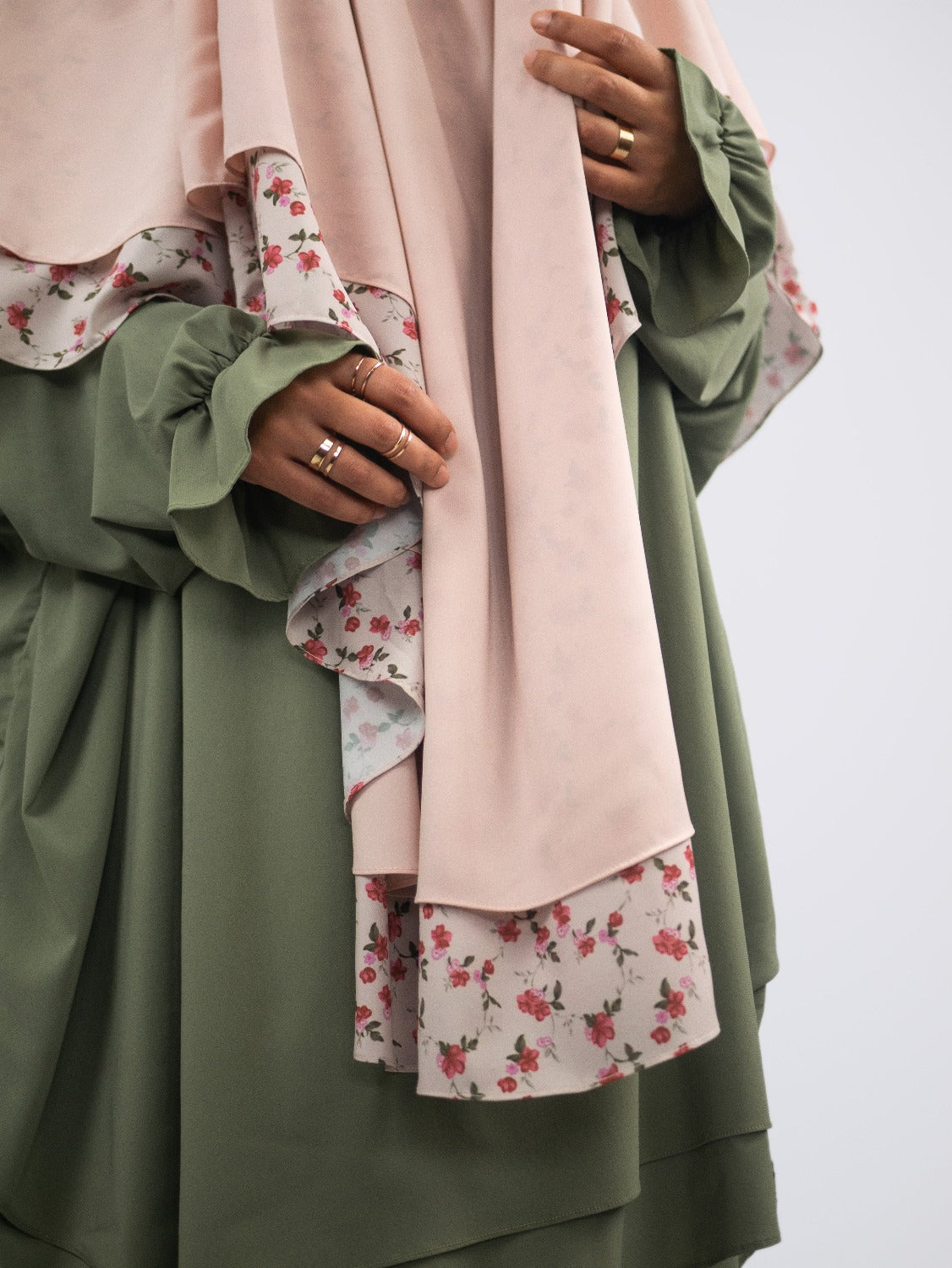 Princess Chiffon Khimar, Peony