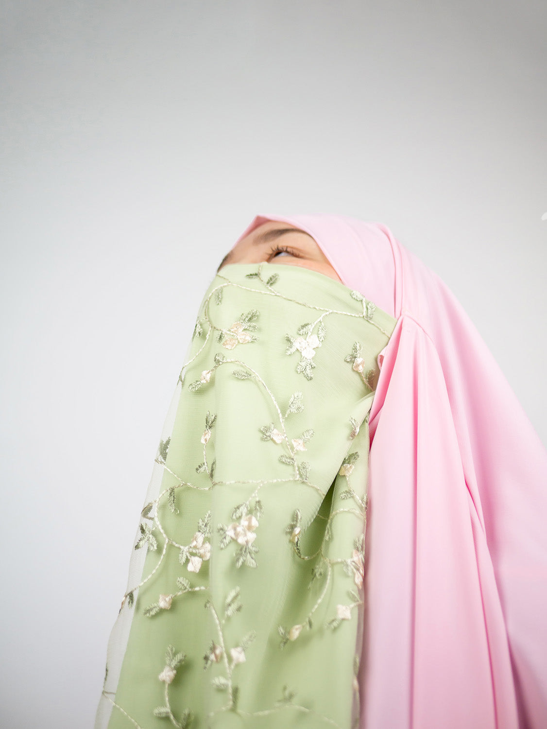Diadem Chiffon Niqab, Romance Novel (Pre Order)
