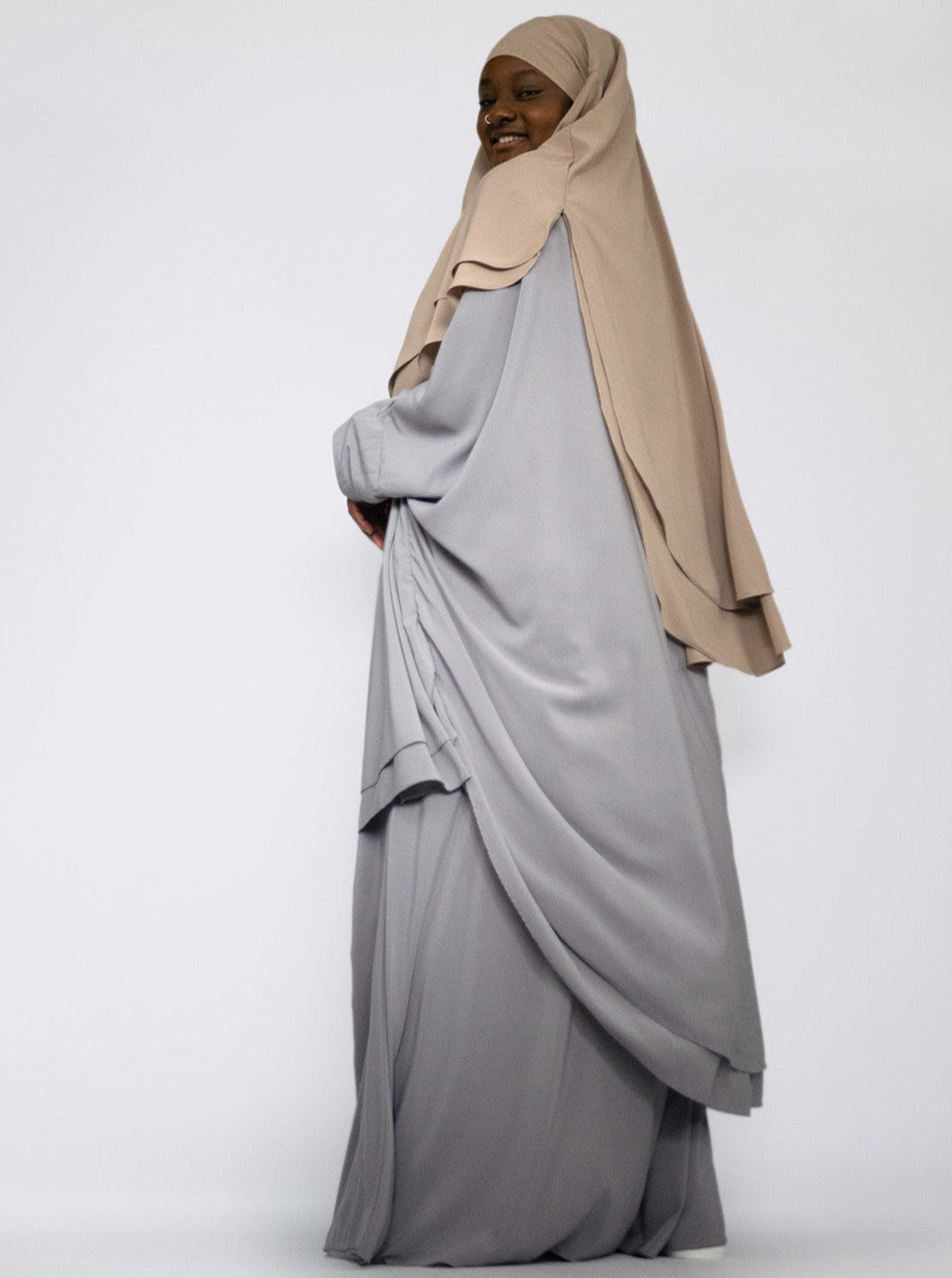 Lady Chiffon Khimar, Sand